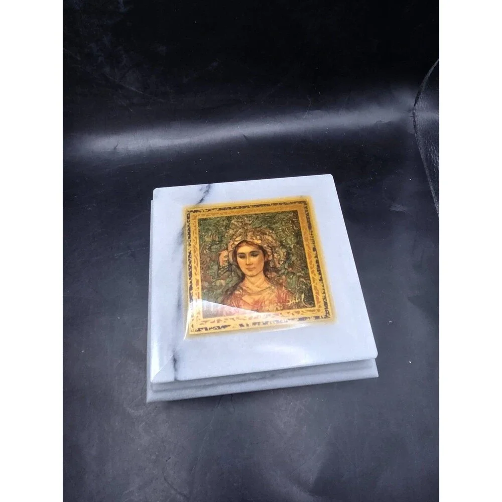 Vintage Marble Trinket Box Lid White Beautiful Woman Portrait Stone Jewelry Box